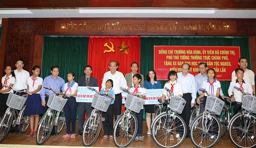 Phó Thủ tướng Trương Hòa Bình làm việc với lãnh đạo chủ chốt tỉnh Đắk Lắk