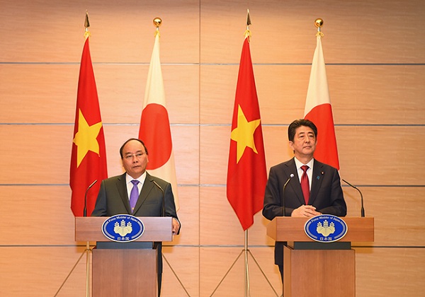 Thủ tướng Nhật Bản và Phu nhân thăm chính thức Việt Nam - Hình 2