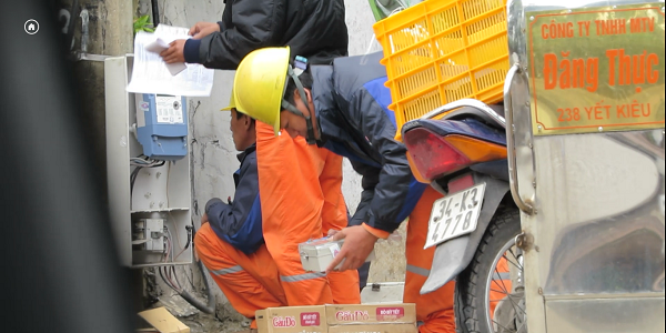 Bài 16- Công ty Điện lực Hải Dương : Khách hàng “kêu trời”!