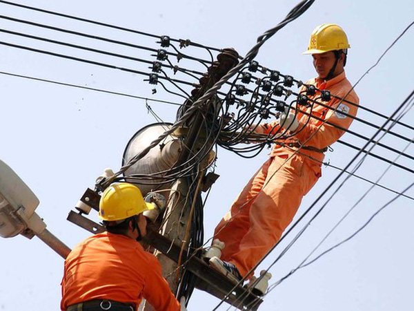 Người dân Thủ đô hết nỗi lo mất điện trong dịp Tết Nguyên đán 2017