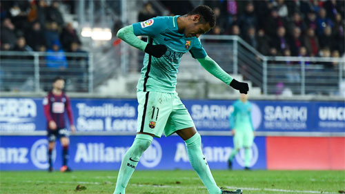 Nghiền nát Eibar, Barca gây áp lực lên Sevilla và Real - Hình 2