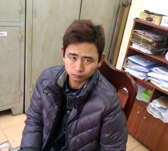 Hà Nội: Tóm gọn đối tượng mang ma túy đi trên đường