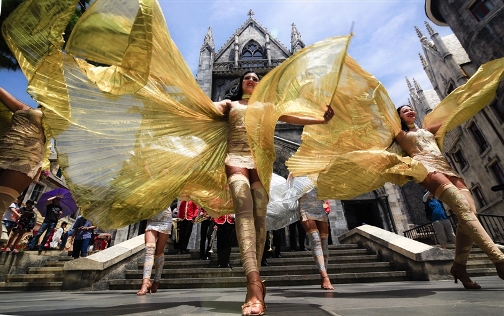 Gói cả mùa Xuân trong carnival Bà Nà Hills