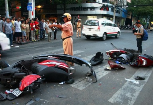 Ngày đầu năm mới, xảy ra 36 vụ tai nạn giao thông - Hình 1