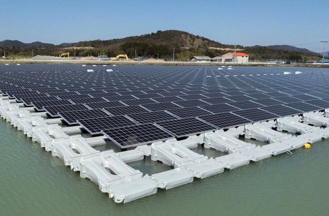 Dự án điện mặt trời nổi 1.500 tỷ đồng ở hồ thủy điện Đa Mi - Hình 1
