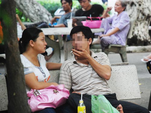 Vứt tàn thuốc lá không đúng nơi quy định, phạt đến 1 triệu đồng