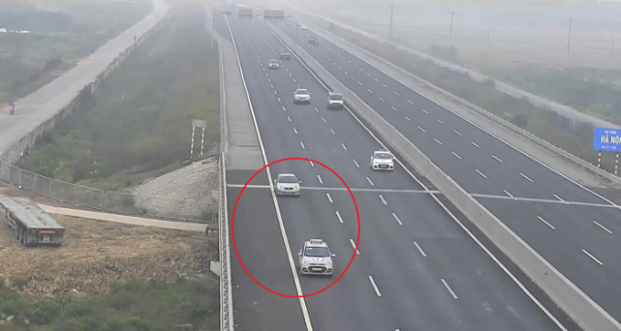 Ô tô đi lùi trên cao tốc Hà Nội - Hải Phòng: Cục Cảnh sát giao thông vào cuộc