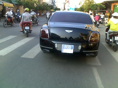 Báo cáo Thủ tướng việc cấp biển số xe ô tô 80A, 80B cho doanh nghiệp