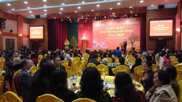 Hải Phòng: Gặp mặt gần 500 kiều bào và người thân nhân dịp Xuân Đinh Dậu 2017