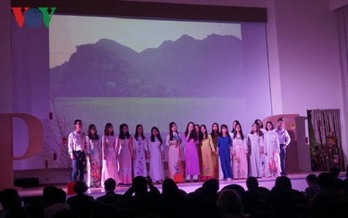 Chương trình “Hành trình Quê hương” của sinh viên Việt tại Nga - Hình 2
