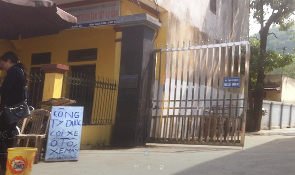 Nhiều trụ sở cơ quan biến thành nơi trông giữ xe với giá “chặt chém” tại Hội chợ Viềng