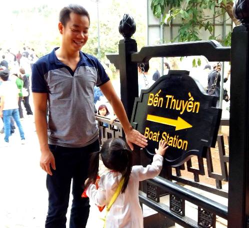 Vãn cảnh bằng thuyền tại khu sinh thái Tràng An... vỡ trận - Hình 6