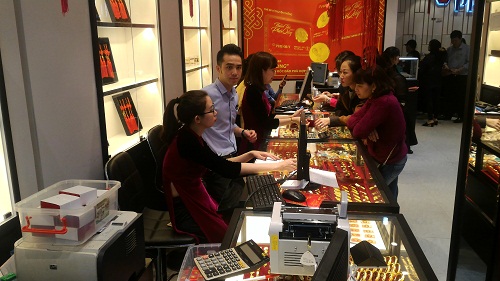 Cập nhật giá vàng ngày Vía Thần Tài: Xuống dốc... không phanh