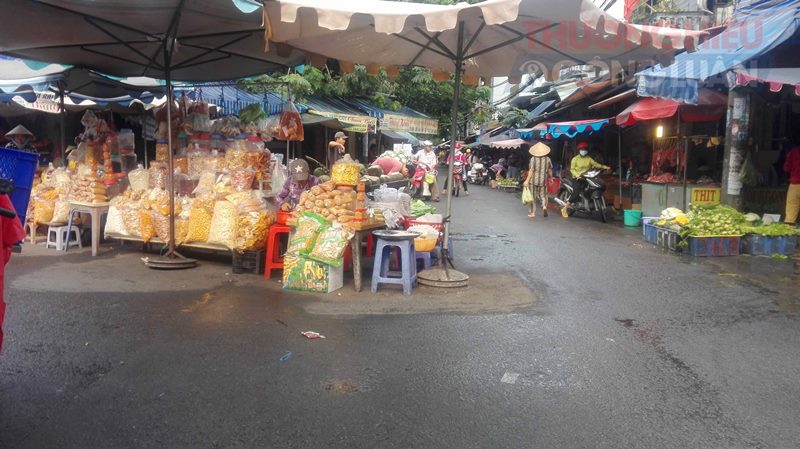 TP. Hồ Chí Minh: Họp chợ giữa ngã ba đường tại phường 17, quận Gò Vấp! - Hình 2