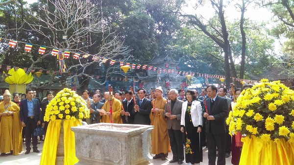 Hải Dương: Khai hội Côn Sơn - Kiếp Bạc 2017