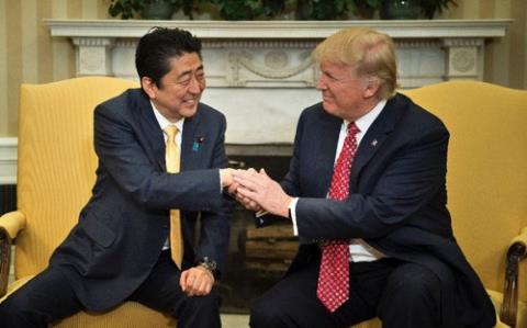 Ông Donald Trump: Nước đôi trong quan hệ Trung - Nhật - Hình 1
