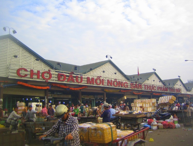 TP.HCM: Kiến nghị tăng phí quản lý ở các chợ đầu mối nông sản