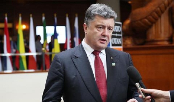 Ukraine biến Donbass thành chảo lửa: Toan tính Poroshenko?