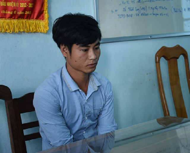 Kon Tum: Khởi tố vụ án đối với đối tượng ném đá xe khách