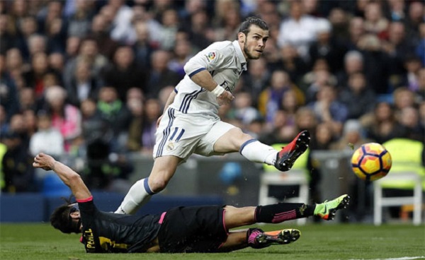 Gareth Bale trở lại, Real Madrid vững vàng ngôi đầu - Hình 1