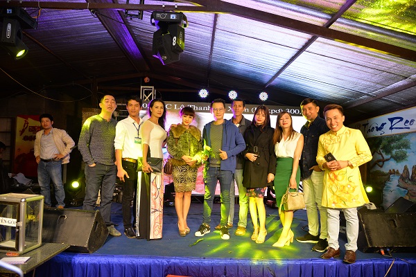 "Đôi mắt & cuộc đời" – Đêm nhạc từ thiện đẫm nước mắt của các nghệ sĩ Gia Lai