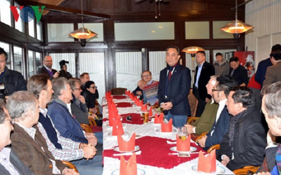 CLB Rotary Wien-Stadtpark tìm hiểu sự hội nhập của người Việt tại Đức