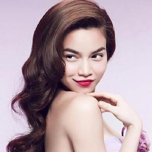 Hồ Ngọc Hà, Đông Nhi, Noo Phước Thịnh cùng tranh giải Ca sỹ của năm