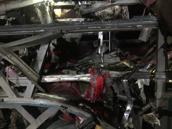 Quế Võ (Bắc Ninh): Xe khách phát nổ kinh hoàng 2 người tử vong - Hình 2