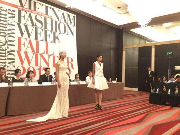 1.000 trang phục tại Tuần lễ thời trang Việt Nam thu đông 2017