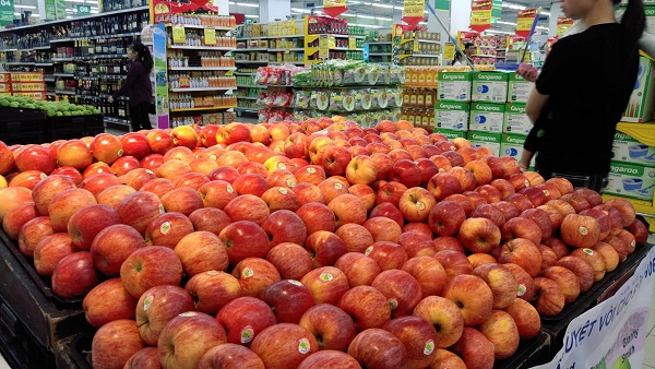 Hoa quả nhập khẩu tăng chóng mặt: NTD nên cẩn trọng kẻo... ăn quả lừa