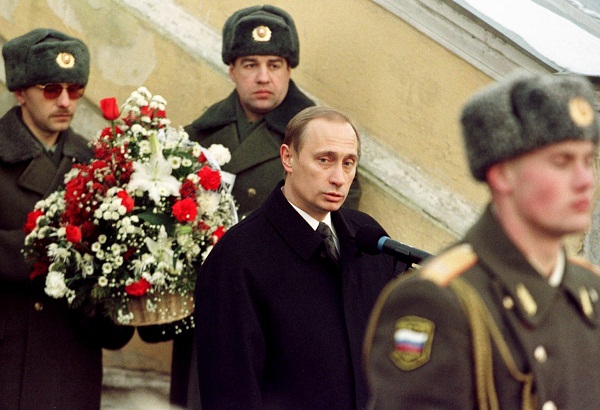Ông Putin - người đàn ông quyền lực nhất thế giới - Hình 3