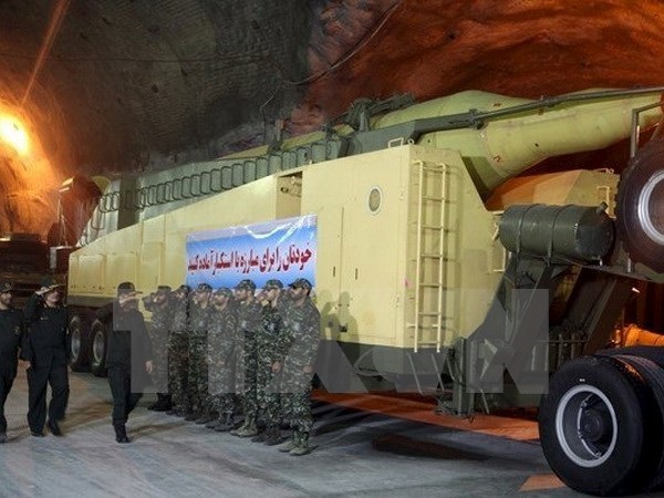 Iran cảnh báo Mỹ sẽ phải trả giá nặng nề nếu đánh giá thấp nước này