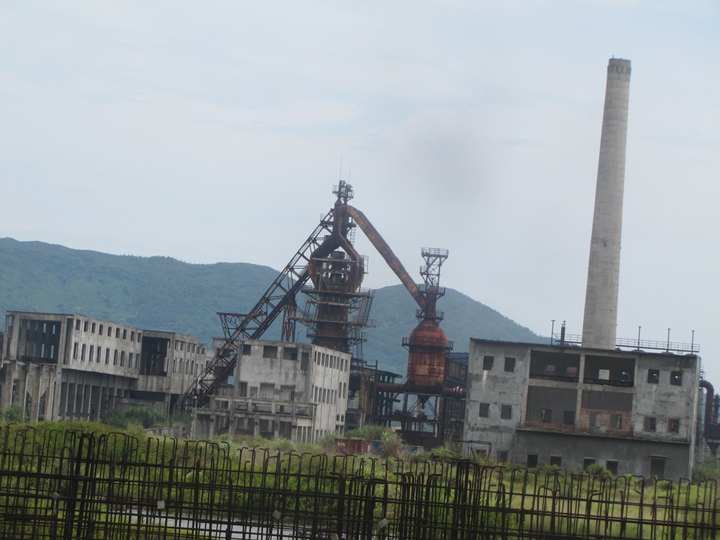 Đầu tư 2 nhà máy sắt gần 1.900 tỷ đồng rồi... 