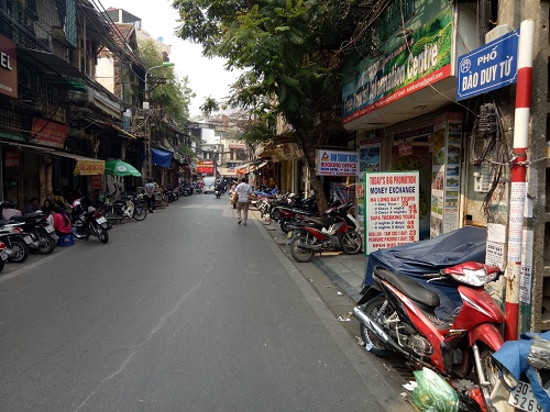 Nhộm nhoạm tại nhiều tuyến phố Hà Nội - Hình 8