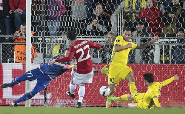 Vòng 1/8 Europa League: Mkhitaryan lên tiếng, “Quỷ đỏ” vẫn bị cầm chân ở Nga - Hình 1