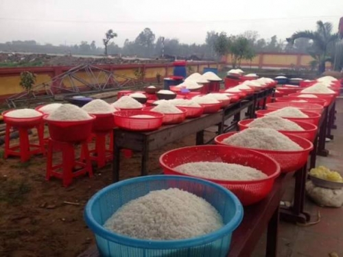 Thanh Hóa: Làm bánh dầy "khủng" lớn nhất từ trước đến nay - dâng Lễ hội Độc Cước