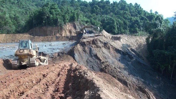 Nhiều sai phạm trong sự cố vỡ đập thải quặng ở Nghệ An