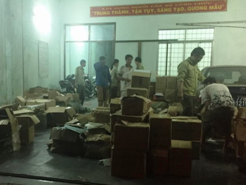 Bình Định: Bắt lô hàng lậu “khủng” trên xe tải