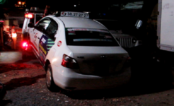 TP. HCM: Tài xế taxi Vinasun tử vong bất thường trên xe - Hình 1