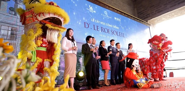 Lễ công bố cất nóc “tuyệt phẩm kiến trúc pháp bên Hồ Tây”