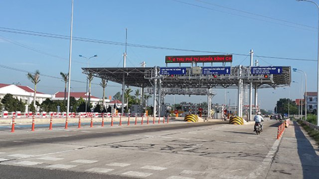 Quảng Ngãi: Đề nghị giảm phí cho các phương tiện gần trạm thu phí Tư Nghĩa - Hình 1