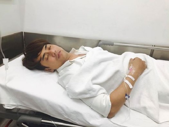 Ưng Đại Vệ nhập viện vì ngộc độc thực phẩm