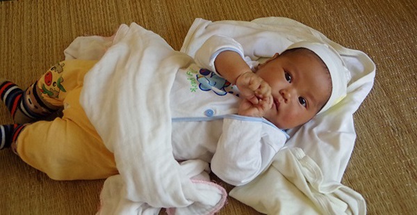 Lào Cai: Giải cứu vụ trẻ sơ sinh bị bắt cóc - Hình 1