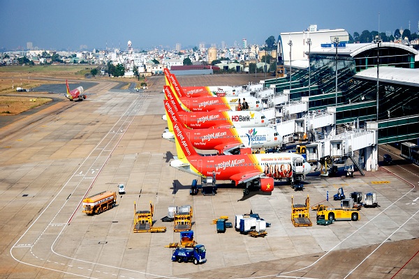 Đề xuất áp giá sàn vé máy bay: Tính toán sao cho kỹ