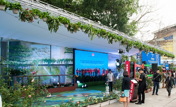 Ấn tượng tòa nhà “Forest In The Sky” tại VITM 2017
