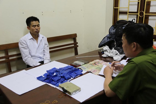 Lạng Sơn: Bắt đối tượng vận chuyển ma túy - Hình 1