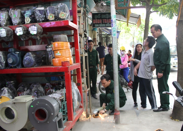 TP. Thanh Hóa: Ra quân xử lý nghiêm vi phạm lấn chiếm vỉa hè