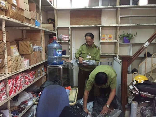 Hà Nội: Phát hiện số lượng lớn phụ tùng ô tô Honda giả