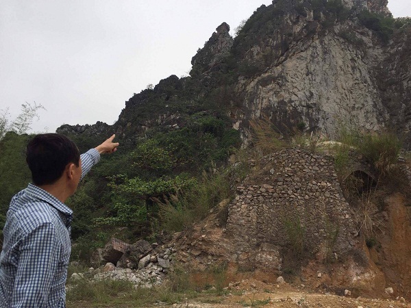 Hải Dương: Nỗi bất an của người dân sống dưới chân núi Thần