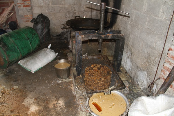 Hải Phòng: Phát hiện cơ sở sản xuất mỡ bẩn